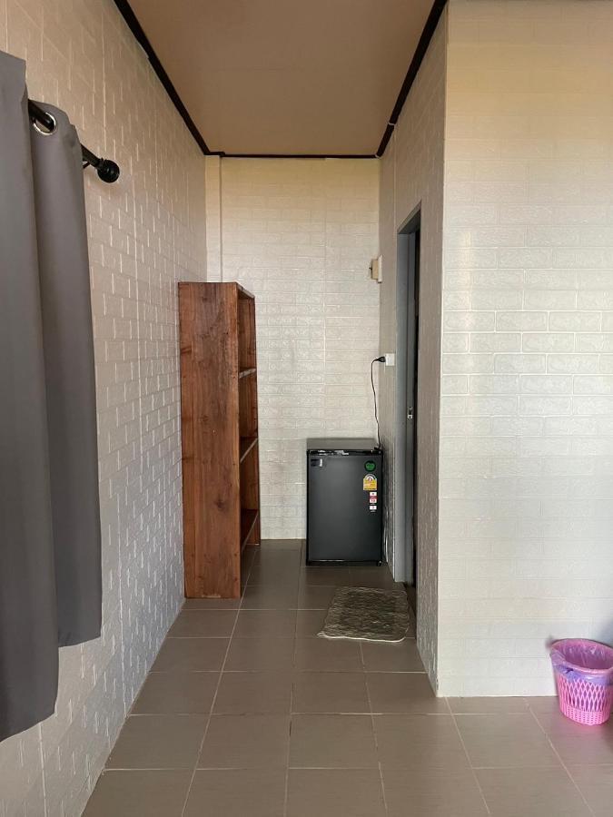 Baanyaiguesthouse Koh Mak Extérieur photo