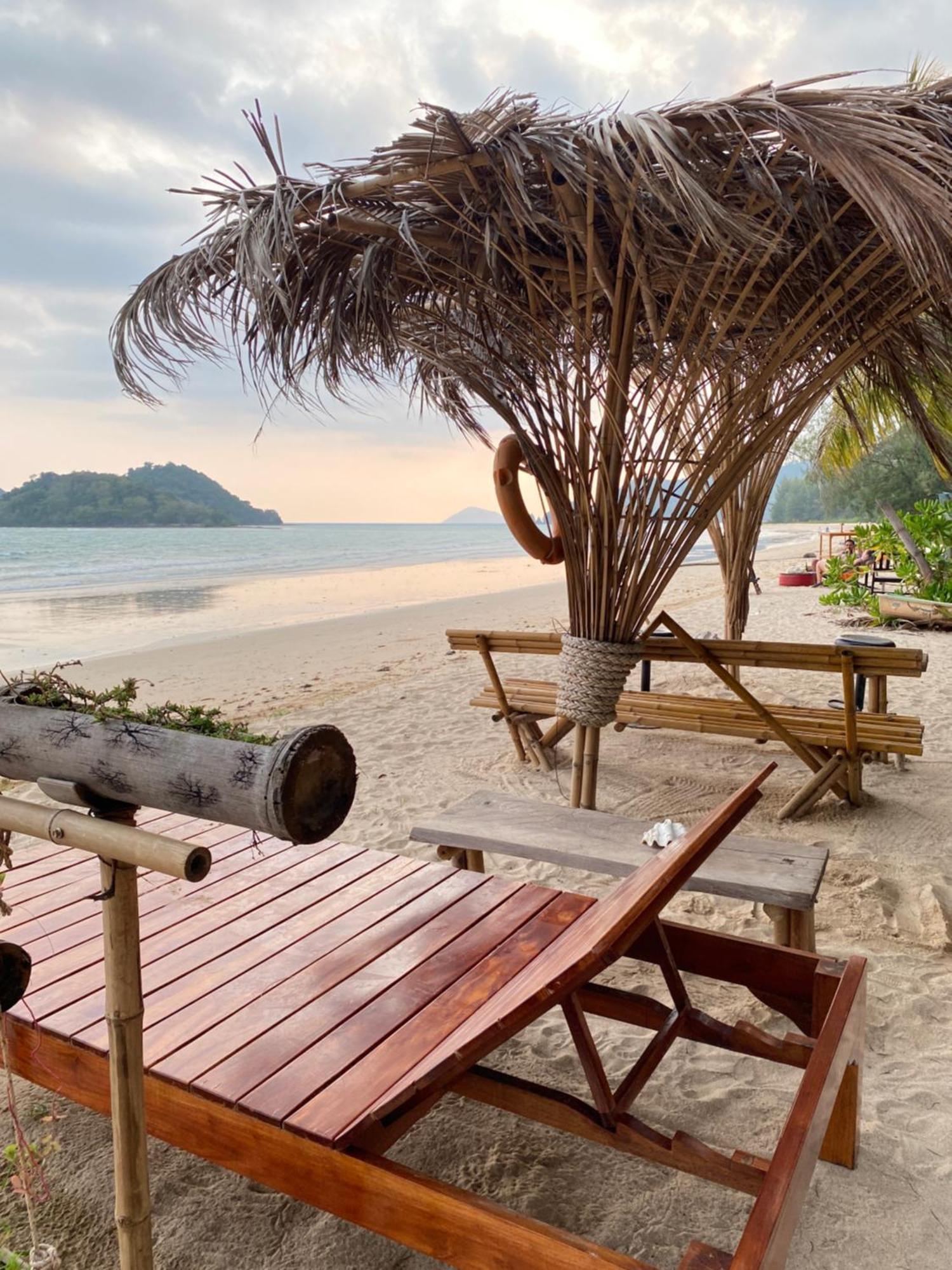 Baanyaiguesthouse Koh Mak Extérieur photo
